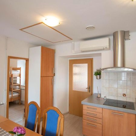Apartamento Apartma Bajc Ajdovščina Exterior foto