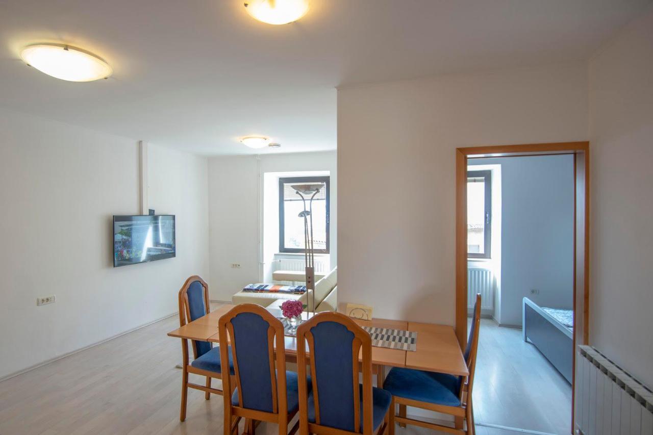 Apartamento Apartma Bajc Ajdovščina Exterior foto