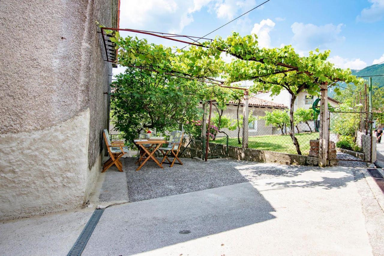 Apartamento Apartma Bajc Ajdovščina Exterior foto
